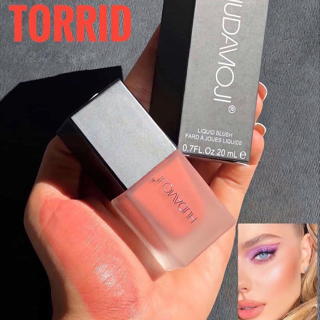 Buy 1 get 1 Free - Huda Moji Blusher