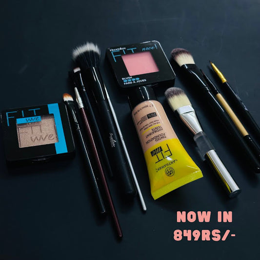 7 Pcs Brush Set + Fit Me Blush + Fit Me Highlighter + Fit Me Foundation