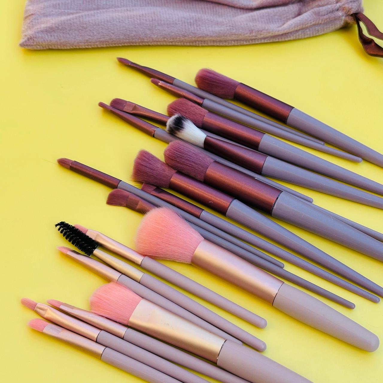 21 Pcs Makeup Brush Set